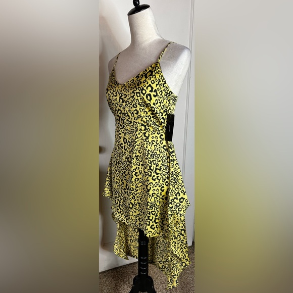 NWT Lulus Yellow Leopard Print High Low y2k Cocktail dress Party Flirty feminine - Picture 6 of 8